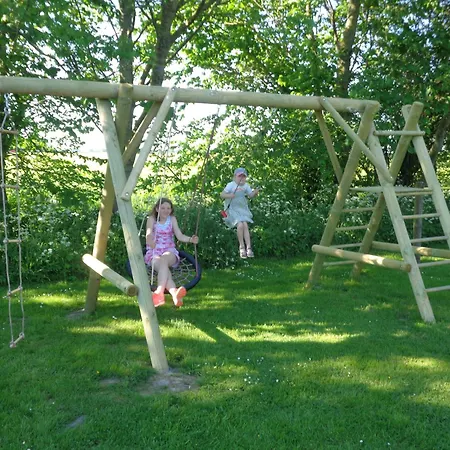 Semesterbostad Lueke *